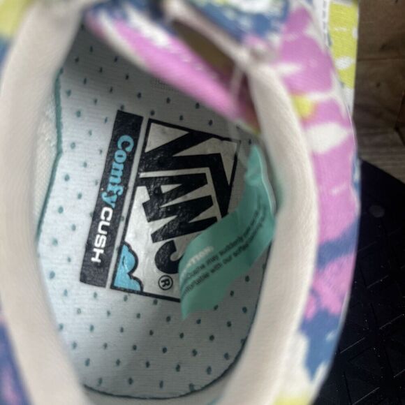 Vans Womens Size US 5 Comfycush Old Skool Tie Dye Lace Up Sneakers - Picture 5 of 10